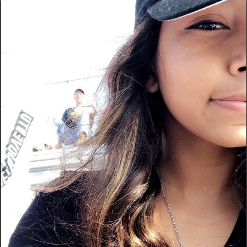 Meet your Posher, Tarra